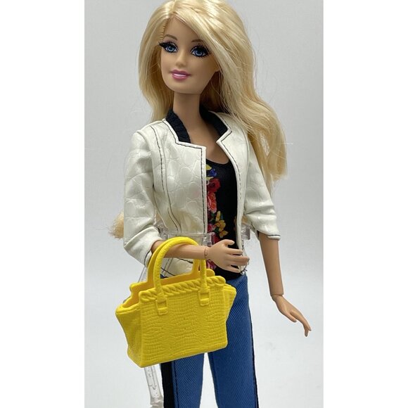 Barbie Doll Fashionista Accessory Yellow Handbag Diorama Mattel - Picture 3 of 8